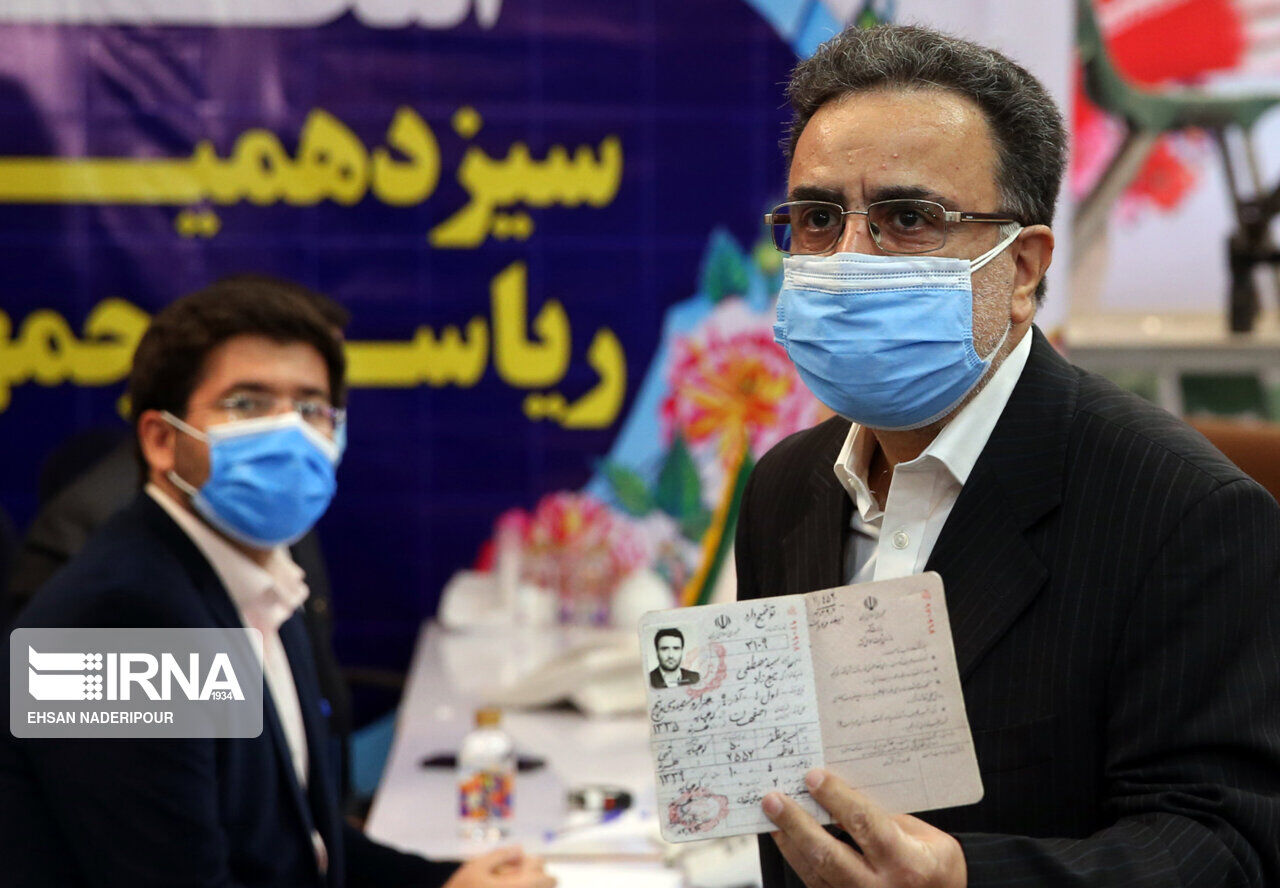 مصطفی تاجزاده داوطلب انتخابات ریاست جمهوری شد
