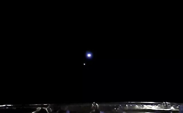 کاوشگر “چانگ‌ای-۵” تصاویری از اعماق فضا به زمین ارسال کرد