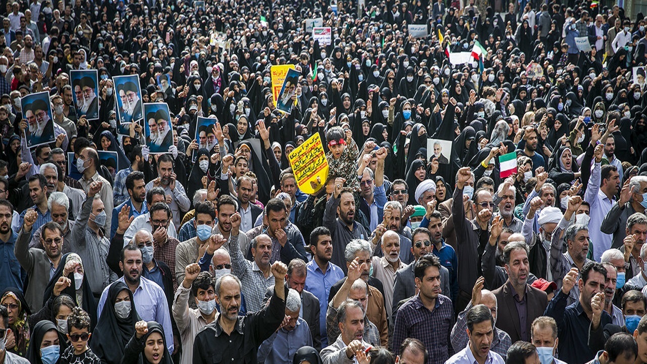 آغاز راهپیمایی ۱۳ آبان در کرمانشاه