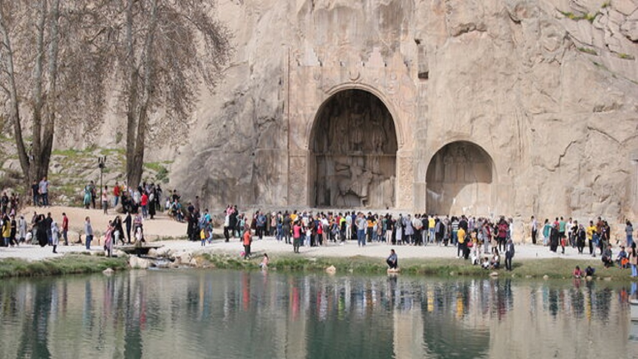 بازدید ۲۸۰ هزار نفر از مجموعه طاق بستان