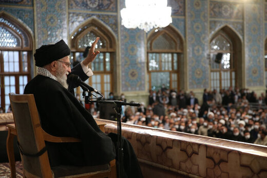 رهبر انقلاب: «درصد خیلی خیلی کمی» از ملت ایران در اغتشاشات بودند / درخواست تغییر قانون اساسی، «تکرار حرف بیگانگان» است