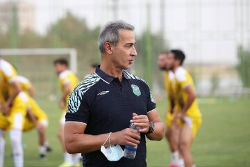 سپاهان پرسپولیس را قهرمان کرد!