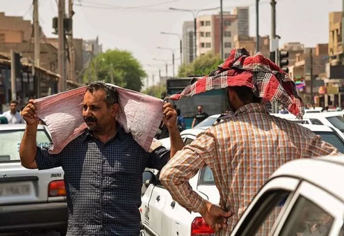 اثرات مواجهه طولانی با پرتوهای فرابنفش / بین ساعات ۱۰ تا ۱۶ کمتر با نور خورشید روبرو شوید