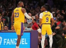 ویدیو/ تاریخ‌سازی پدر و پسر در NBA